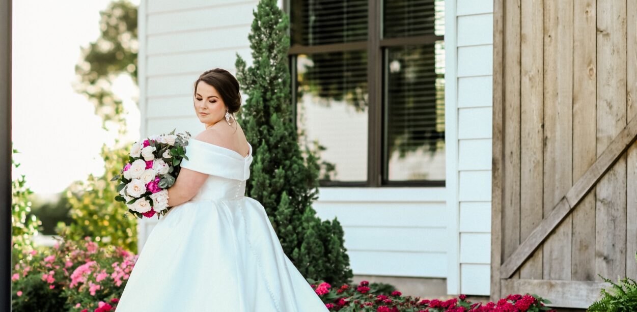 Gabbi's Bridal Session out at Deep In The Heart Farms in Brenham Texas with Rachel Driskell Photography
