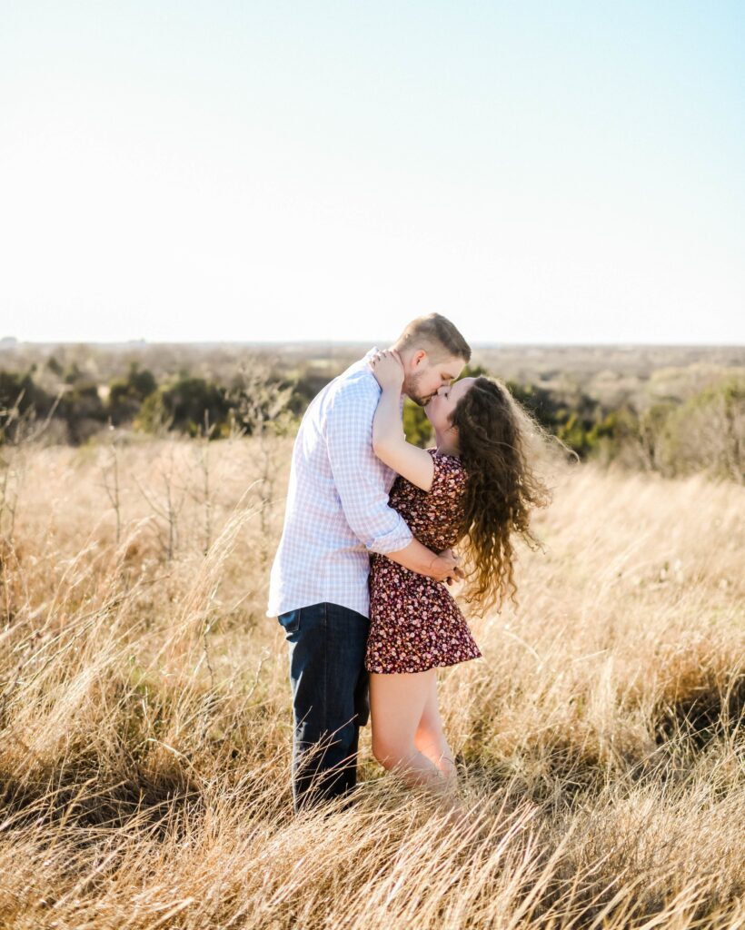 Taylor & Landon's Engagement Session at Tandy Hills in Fort Worth, TX with Rachel Driskell Photography