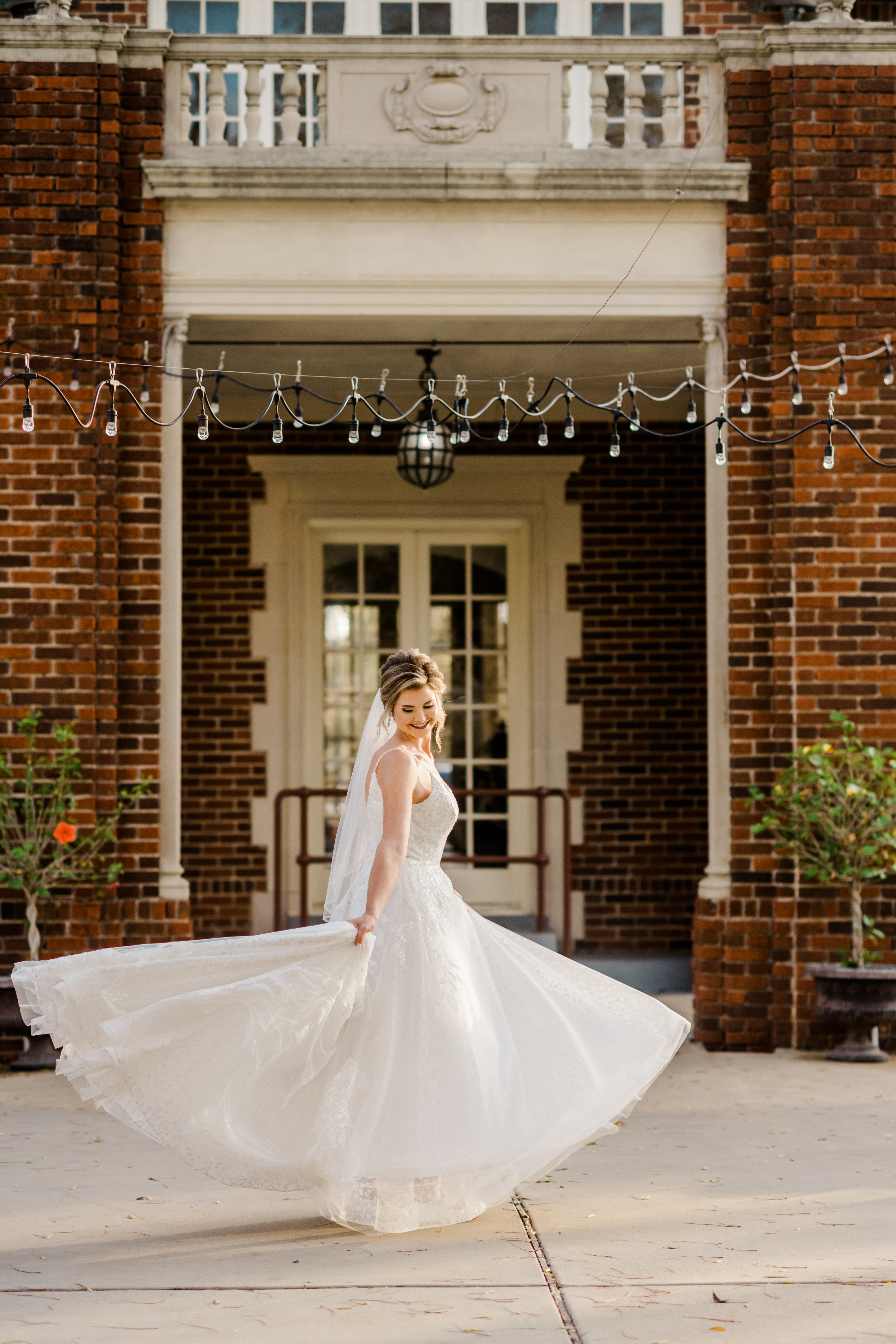 Morgan's Bridal Session at the Astin Mansion in Bryan, Texas with Rachel Driskell Photography