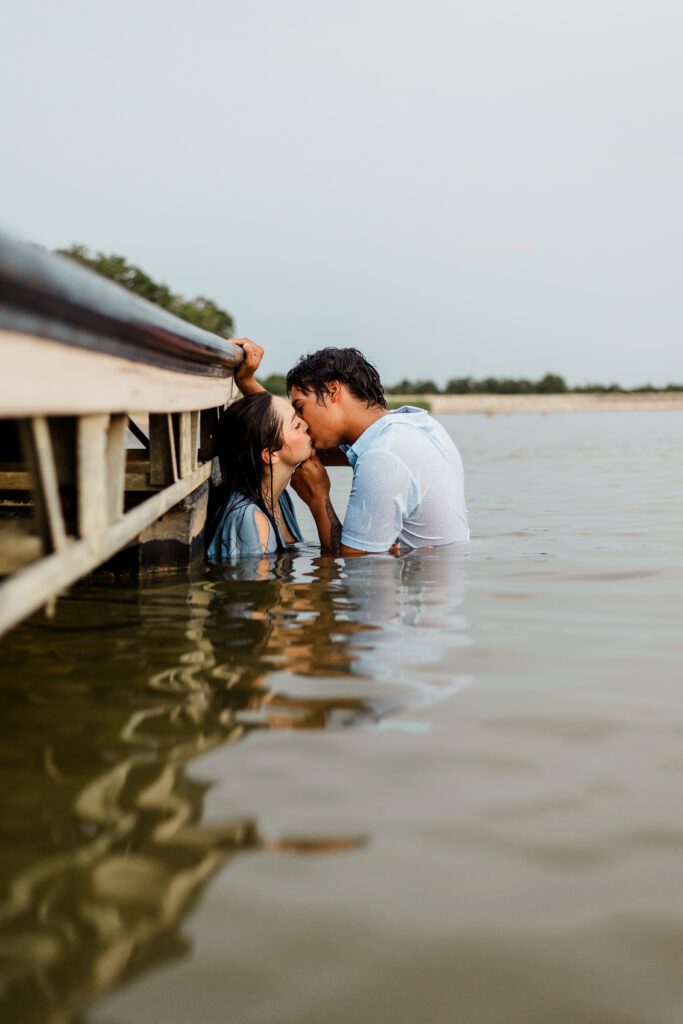 Ellie and Billy's Engagement Session at Lake Bryan, Texas with Rachel Driskell Photography