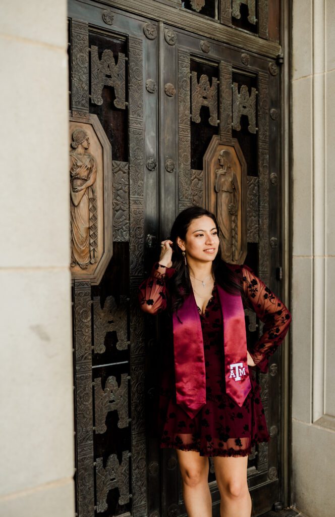 Dafne's Senior Session at Texas A&M University in College Station, Texas with Rachel Driskell Photography