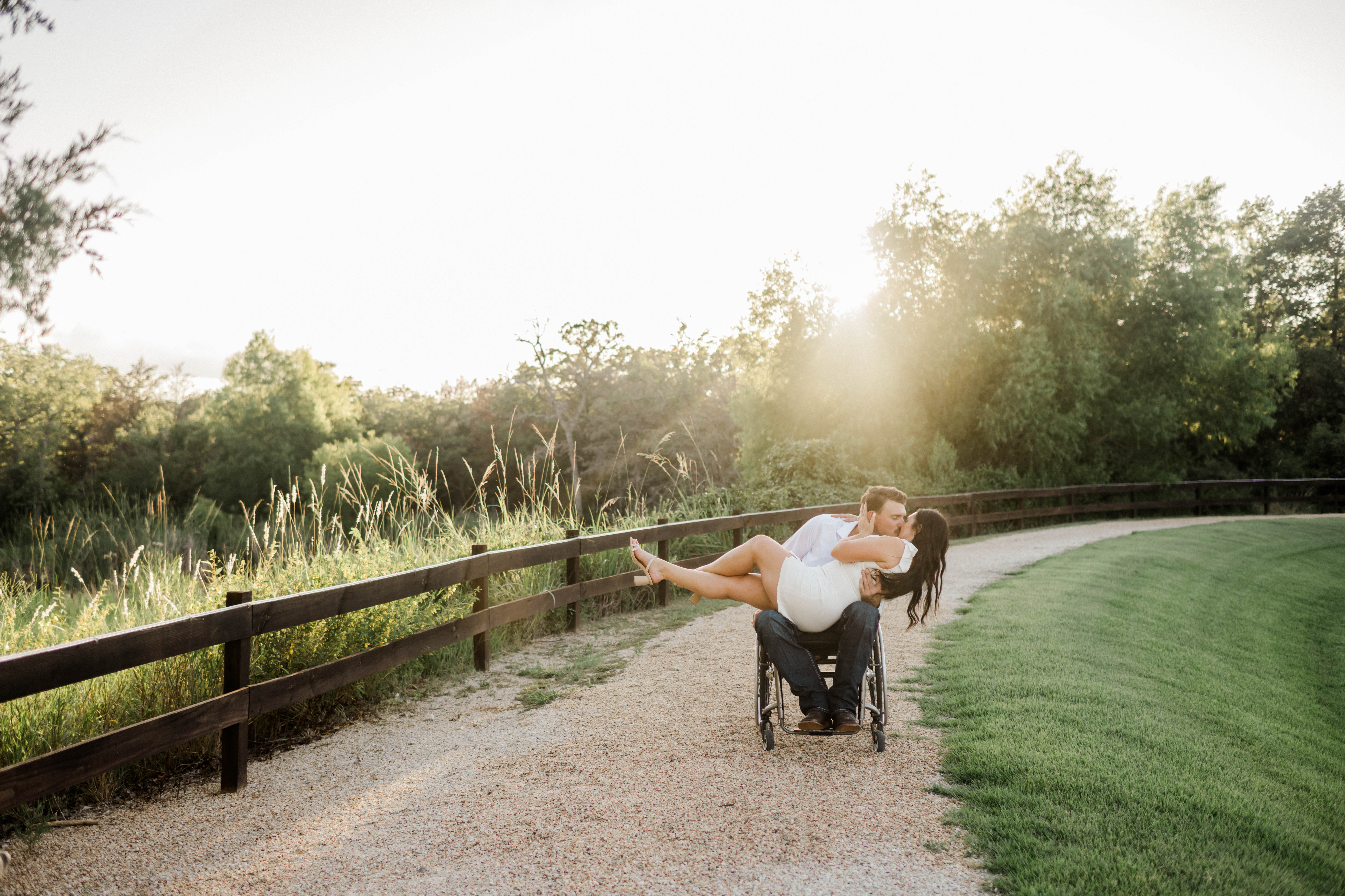 Ashley and Jason's Engagement Session at Peach Creek Ranch in College Station, Texas with Rachel Driskell Photography | www.racheldriskell.com