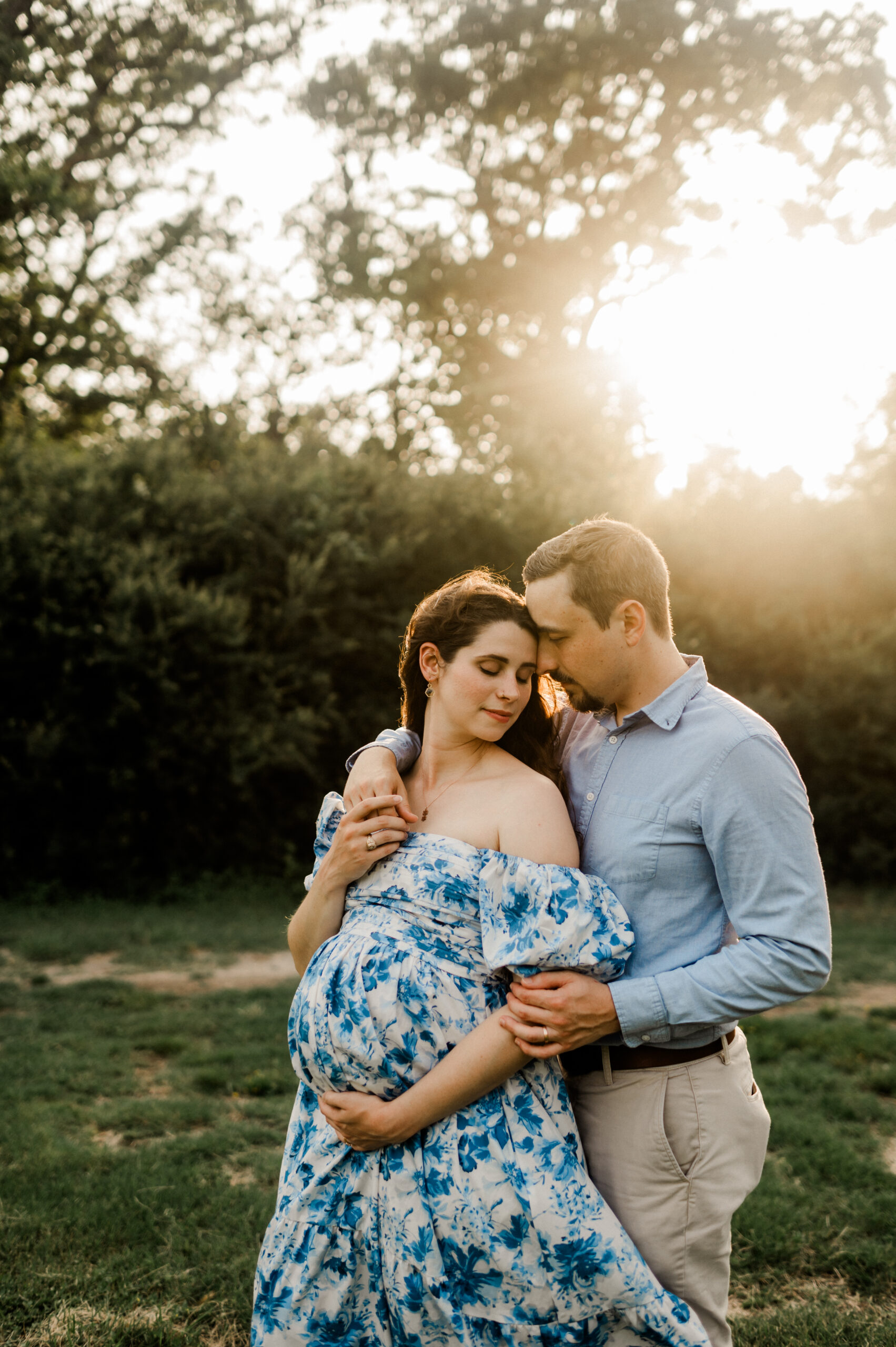 Sarah and Thomas' Maternity Session at Hensel Park in College Station, Texas with Rachel Driskell Photography | www.racheldriskell.com